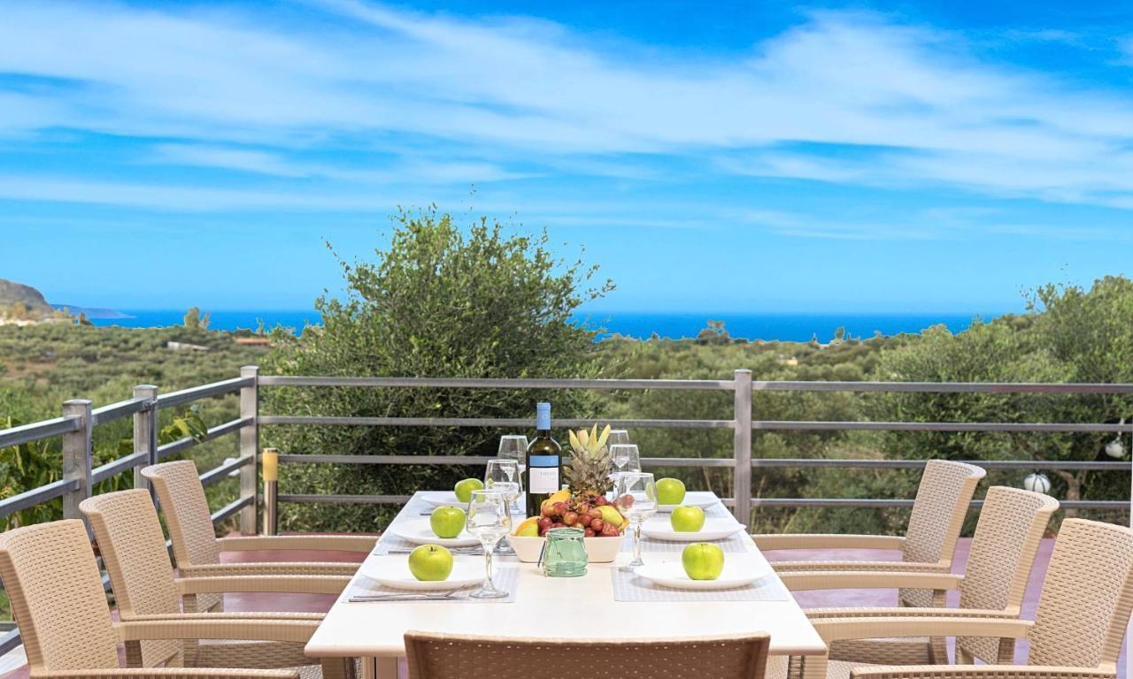 Aqua Blue Villas With Heated Pool Mathés 외부 사진