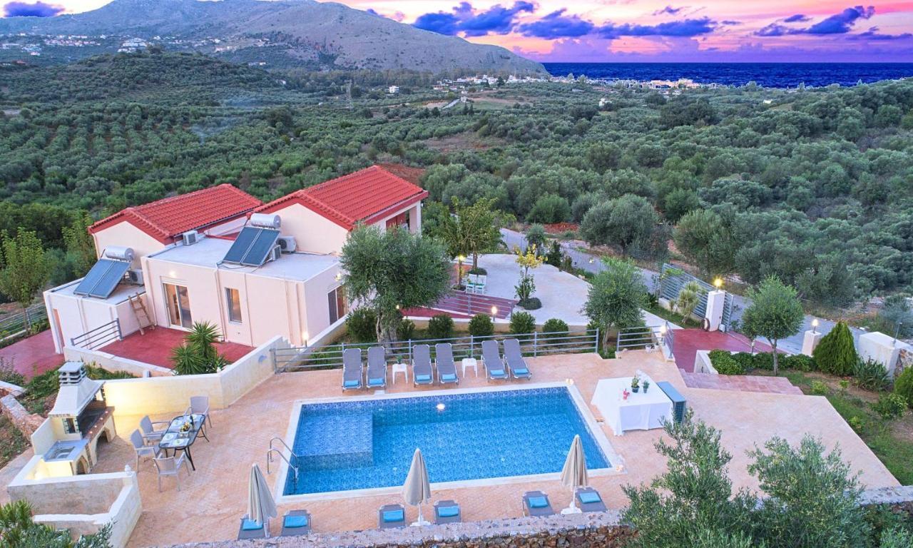 Aqua Blue Villas With Heated Pool Mathés 외부 사진